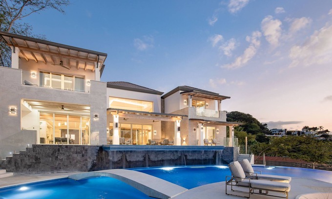 Tamarindo Villa | Oceanview Villa w/water slide, 2 golf carts, deluxe breakfast, HK included