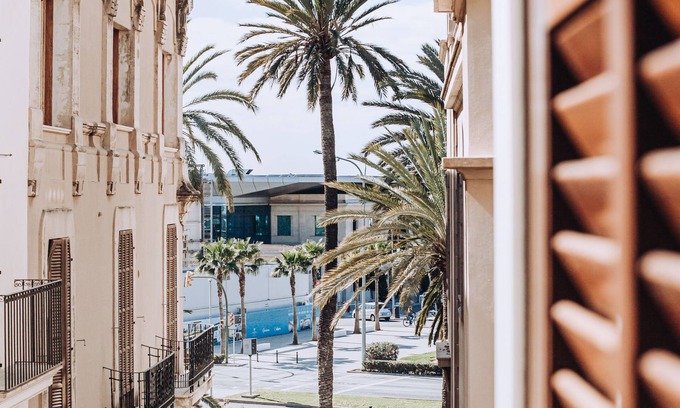 La Llotja-Born Apartment | Ocho Suites & Kitchen
