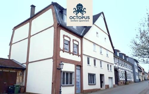 Hofgeismar Apartment | OCTOPUS-2 Monteurwohnung in Zentrum! 2-zkb im 2og