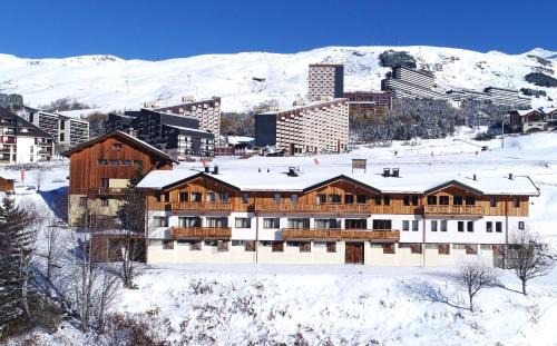 Les Menuires Ski Chalet | Odalys Chalet D'Alice