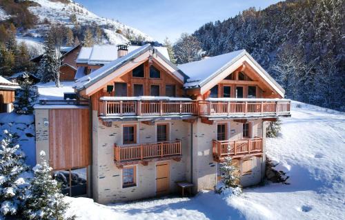 Valloire Ski Chalet | Odalys Chalet Les Lions Blancs