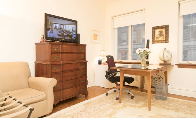 NoMad Apartment | Off Fifth Avenue, 3 Blocks from Empire State Bldg!