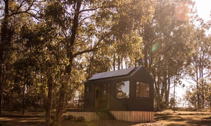 Pokolbin House | Off-Grid Cabin in the Hunter Valley - Hazel