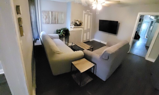Trenton Apartment | Ogar's Spot: Your Urban Retreat