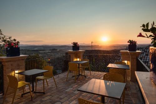 Fermo Bed & Breakfast | OGNISSANTI GuestHouse & Suites