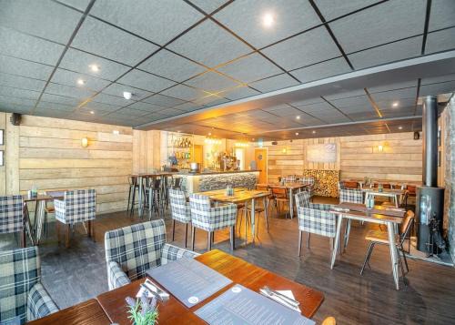 Bethesda Resort | Ogwen Bank Caravan And Lodge Park