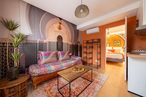 Valenciennes Apartment | OIQIA Air Nomad Marrakech