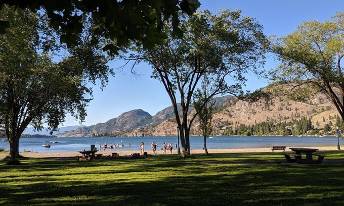 Okanagan-Similkameen Condo | Okanagan Condo - Skaha Lake Paradise