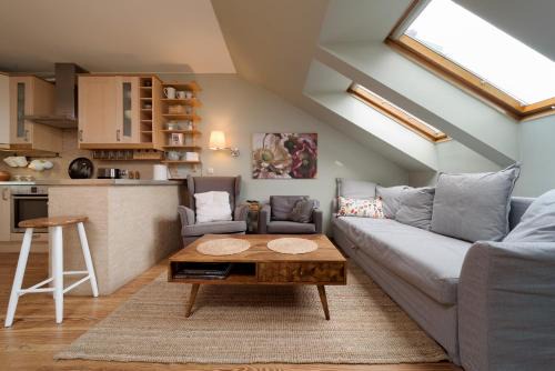 Bemowo Apartment | Olbrachta 118D by Homeprime