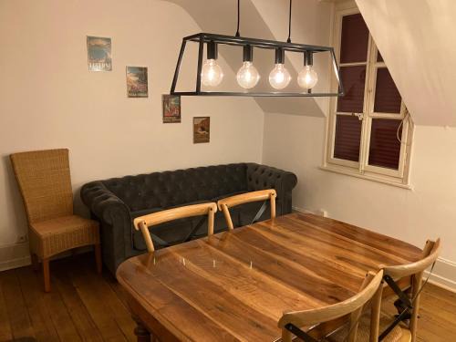 Burgdorf Apartment | Old Charming Rustic Swiss Mansarde 60m2 Center Burgdorf Parking Small Bath