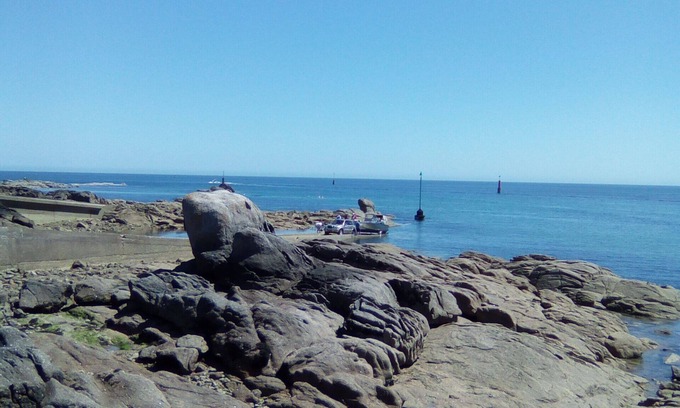 Barfleur House | old fisherman's house which inspires calm and tranquility