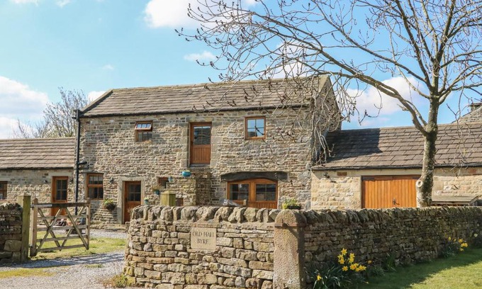 Leyburn House | Old Hall Byre