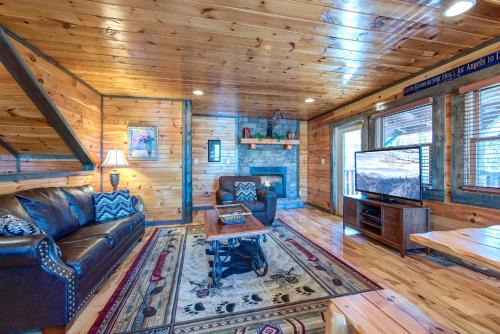 Smoky Mountains House | Old Hickory Lodge