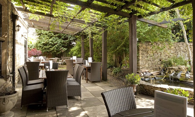 Bourton Hotel | Old Manse Hotel Bourton by Greene King Inns