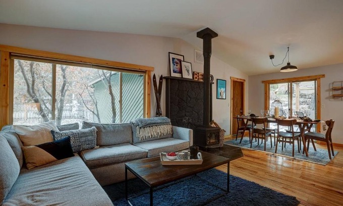Southern Crossing House | Old Mill Base Camp