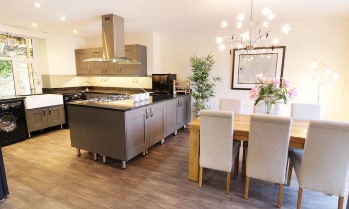 Manod Cottage | Old Post Office