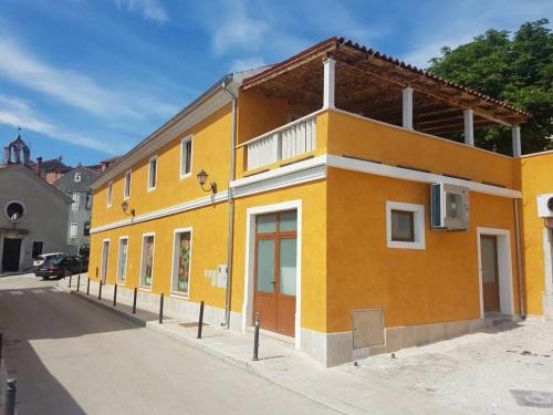 Vrsar Apartment | Old town apartment Popovic