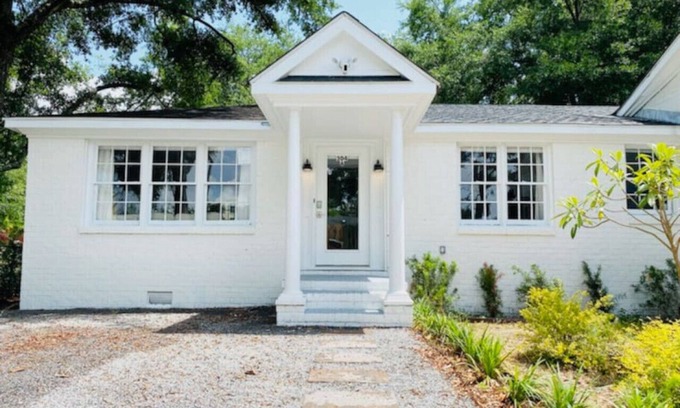 Old Village House | Old Village - Renovated - Close to Beach/Downtown