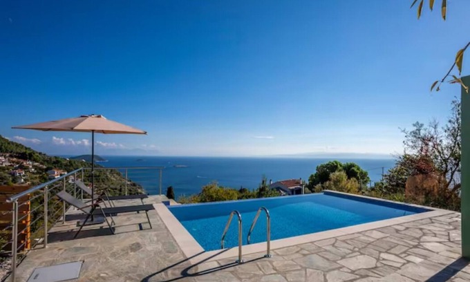 Xanthi Region Villa | Olea Skopelos villa with breathtaking sea view and swimming pool