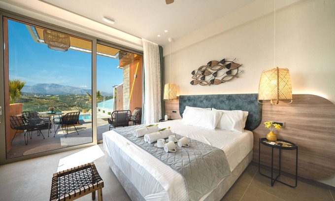 Athanatoi Apartment | Oleas Suite Sun & Private Pool