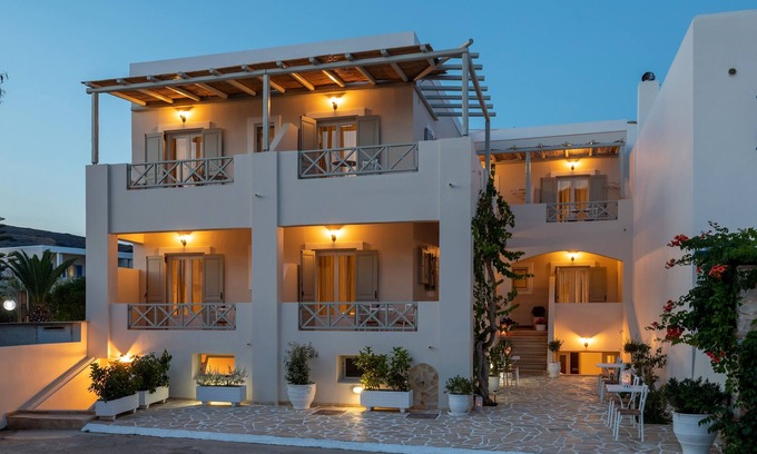 Galissas Bed & Breakfast | OLIVAS ROOMS