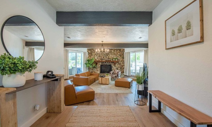 Paso Robles House | Olive Ranch House - Modern Ranch among Acres of Olive Grove and Grapevines