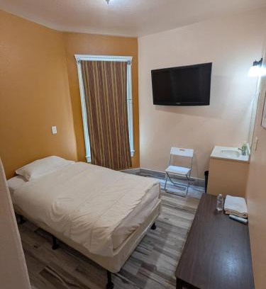 Mission District Hotel | Olive Startup House San Francisco