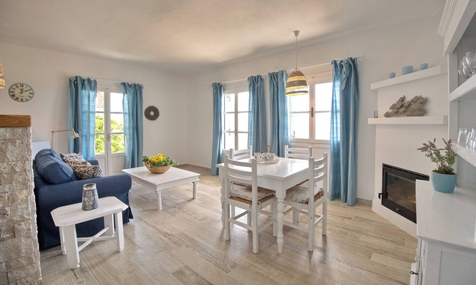 Alonnisos Old Town House | Olive Tree House