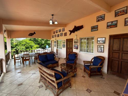 Boca Chica Bed & Breakfast | Oliver Fishing B&B