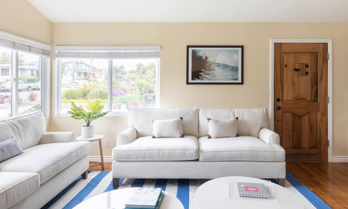 North Pacific Beach House | Oliver in San Diego