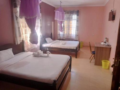 Kimilili Hotel | Olukulu Resort and Eco-village