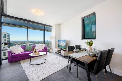 Sydney Olympic Park Apartment | Olympic Park with View Parking near Train