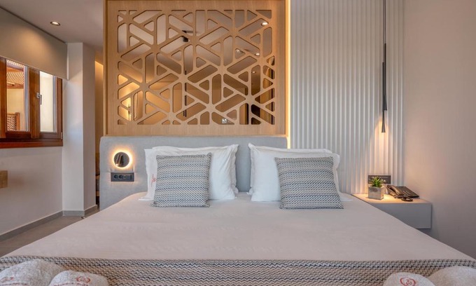 Platanias Town Apartment | Omega Platanias