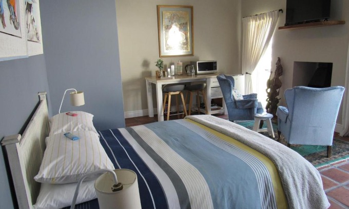 Gansbaai Apartment | Omega Suite