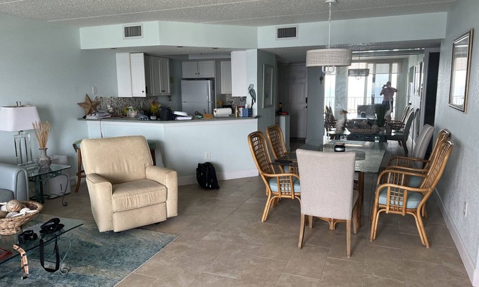Ponce Inlet Condo | On the beach in Ponce Inlet, Florida
