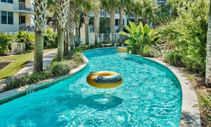 Fort Walton Beach Resort | On the beach! Views! Lazy River! Next to Boardwalk!