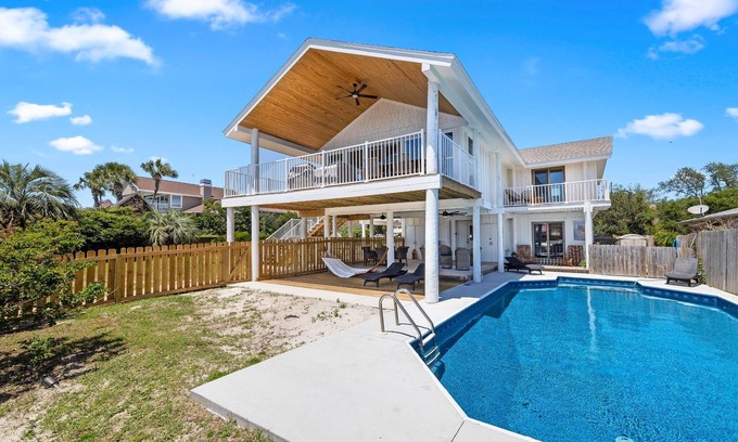 Ono Island Villa | On the Canal at Perdido Key - Splash in the private pool and take in canal views!