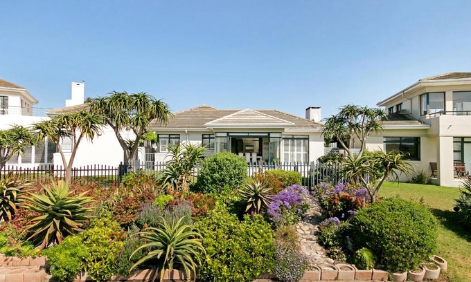 Sunset Beach Villa | On the Greens Villa
