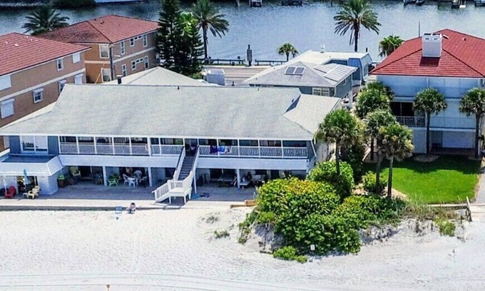 Indian Rocks Beach Apartment | On the Rocks
