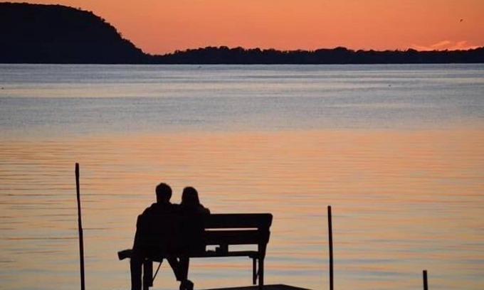 Sturgeon Bay Apartment | On the Water. In the Woods. Close to Everything. Perfect for Two.