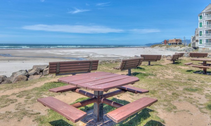 Rockaway Beach House | Once Upon a Tide - Rockaway