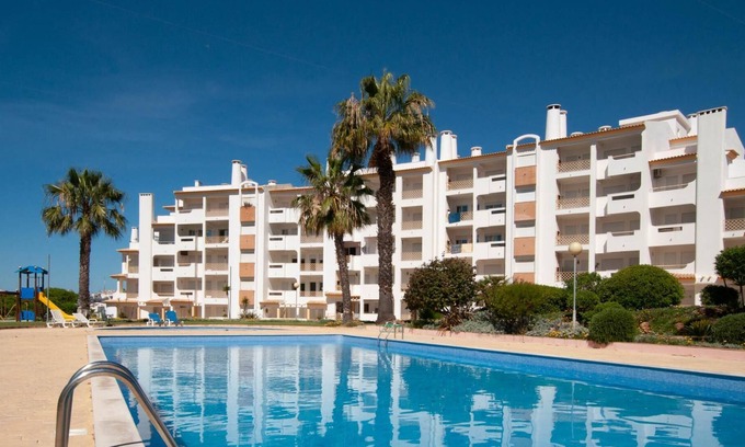 Correeira Apartment | Ondas Verdes Ocv - Central Pool Tenis Court