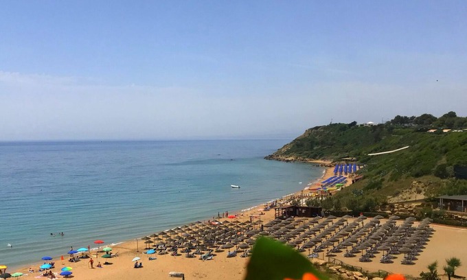 Le Castella Apartment | Onde Blu Apartment N2 with Balcony