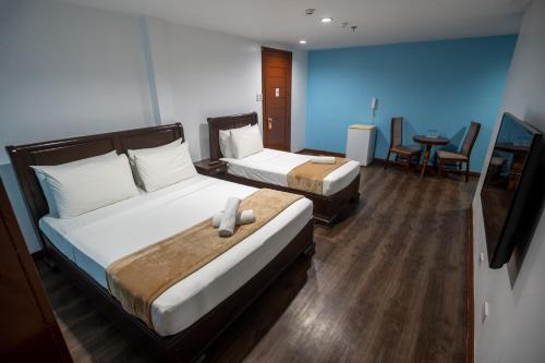 Coron Town Proper Hotel | One Averee Bay Hotel