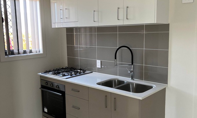 Spring Mountain Apartment | One Bedroom Apartment