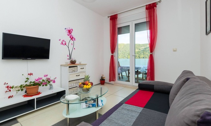 Grebastica Apartment | One bedroom apartment with terrace and sea view Grebaštica, Šibenik (A-17831-a)
