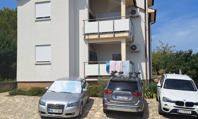 Banj Apartment | One bedroom apartment with terrace and sea view Banj, Pašman (A-21659-a)