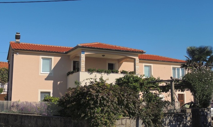 Gabonjin Apartment | One bedroom apartment with balcony Gabonjin, Krk (A-20351-a)
