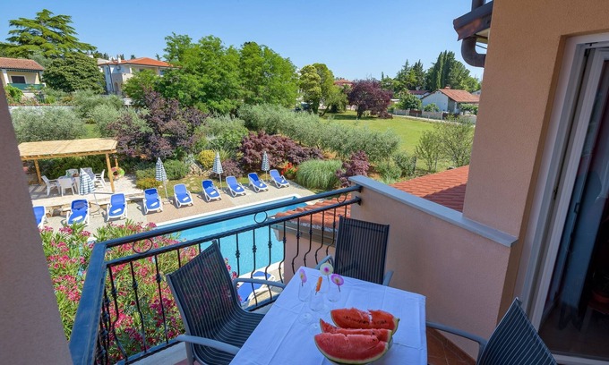 Basanija Apartment | One bedroom apartment with terrace Bašanija, Umag (A-3402-e)