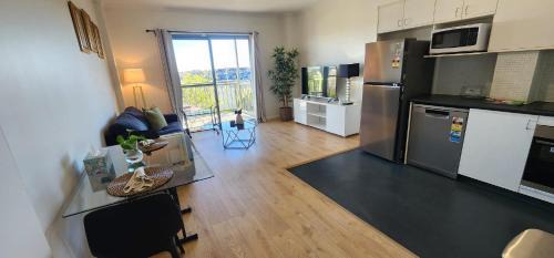 Darling Harbour House | One-Bedroom apartment in Goldsbrough Suites